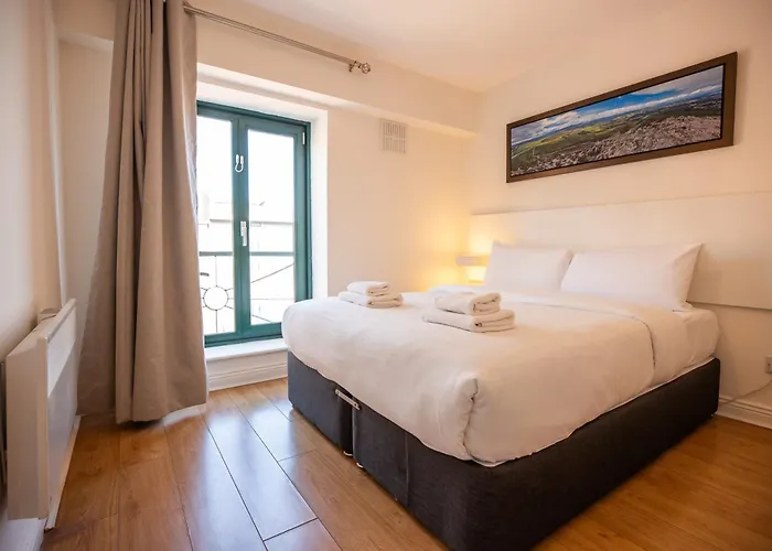 Saint Patrick's District Apartment *