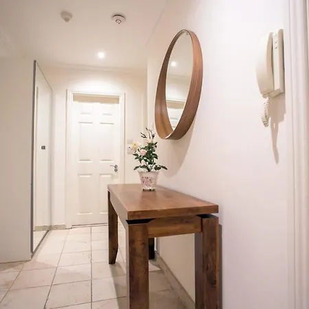 Apartment Saint Patrick's District *